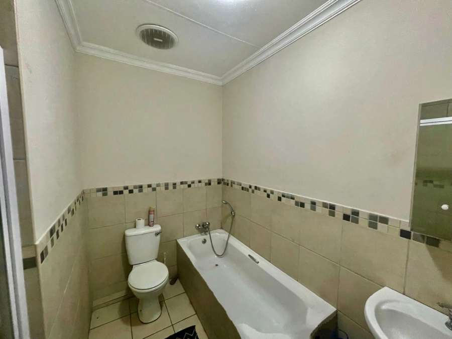 3 Bedroom Property for Sale in Waterval East North West